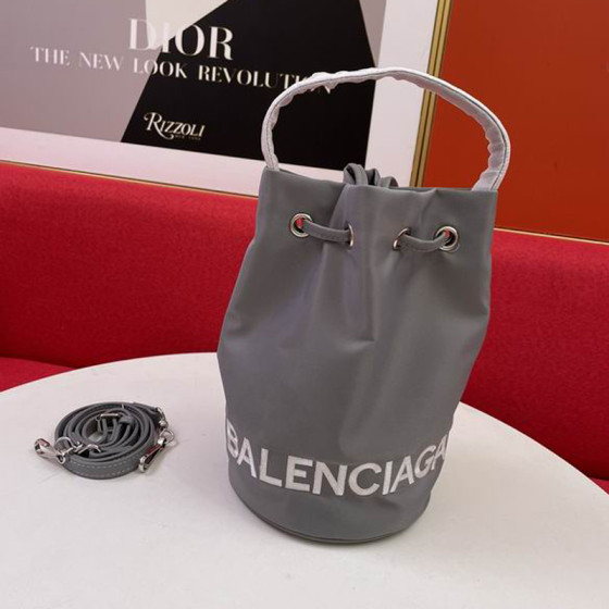 15X23X15cm 061305 XMY 4colour